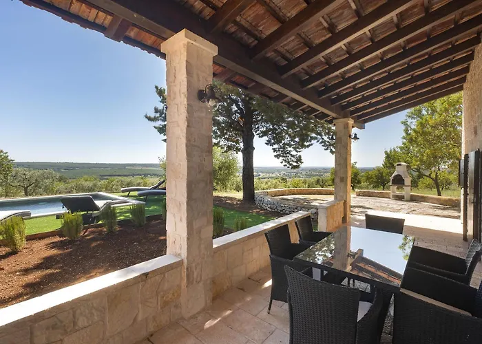 Villa Trullo Badessa With Private Pool Martina Franca