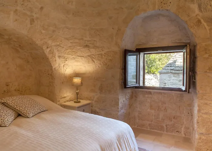 Trullo Badessa With Private Pool *