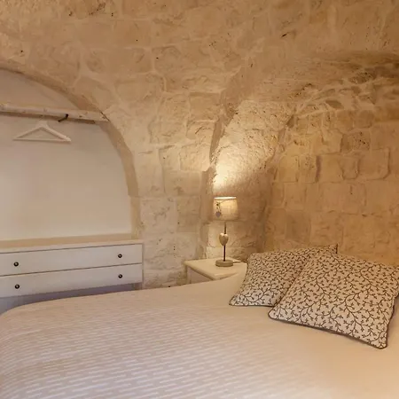 Trullo Badessa With Private Pool *