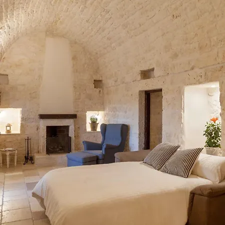 Trullo Badessa With Private Pool Villa *